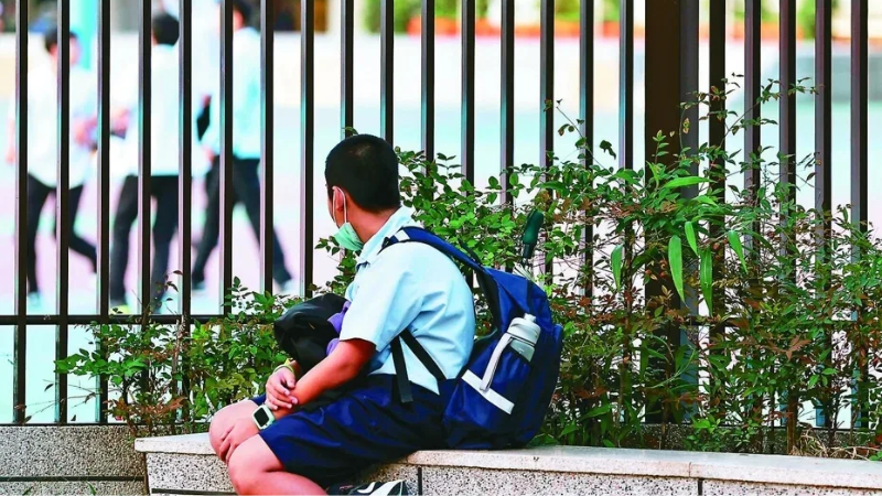 割頸案後，教部修法增加專輔師配置，但許多學校面臨招募不易、留不住人的困境，傳出有學生尋求專輔教師協助要等一個月。示意圖，與當事人無關。聯合報系資料照