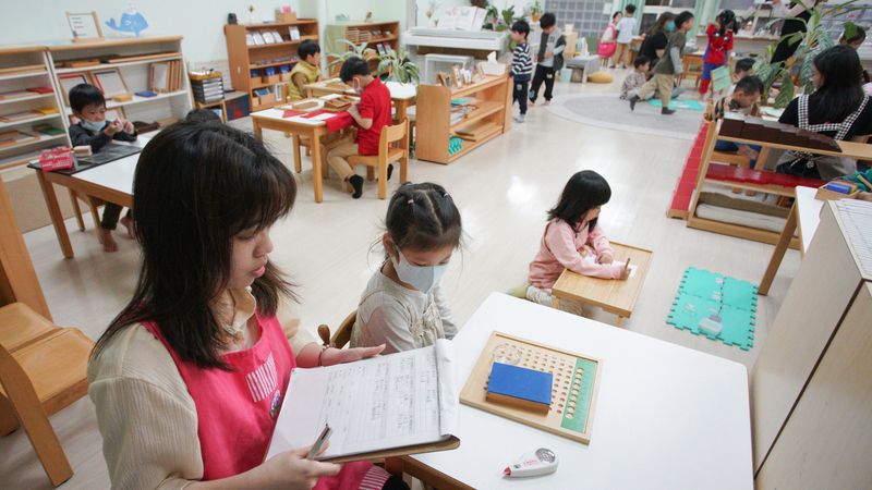 教育部規劃錄製幼教人員形象影片，促進親師理解。幼兒園現場示意圖。楊煥世攝