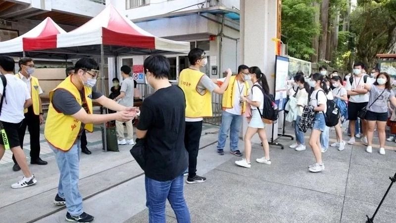首屆分科測驗不考國文、英文、數學乙，不少大學科系只好回頭改採學測成績，遭高中師生詬病學測是「一試兩用」。分科測驗示意圖。聯合報系資料照片