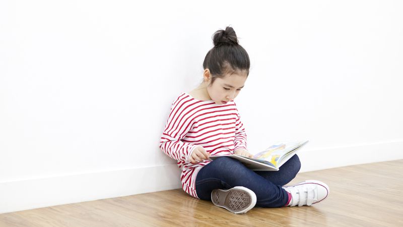 沒時間看書？8撇步，孩子每天都能完成30分鐘的閱讀。圖片來源：Shutterstock