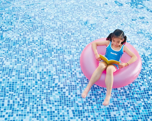 暑假 躍入清涼文字海