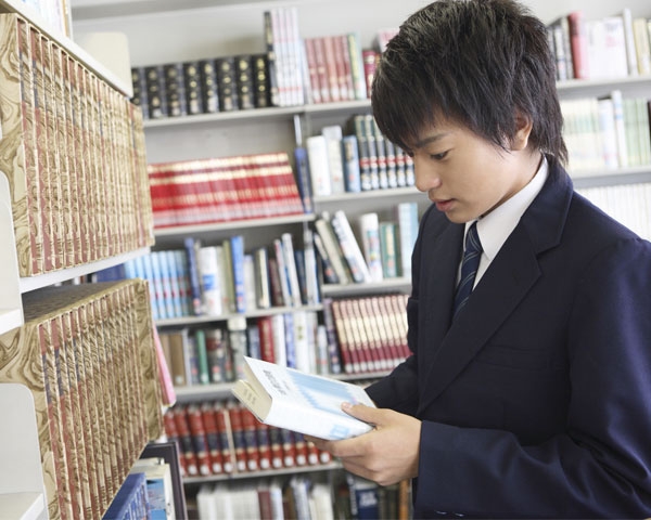 張輝誠：也談「2016全國高中生人文經典閱讀會考活動」