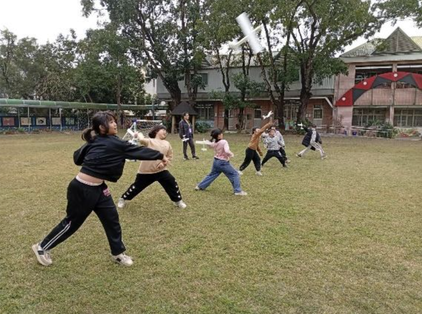 珍珠板手擲機製作課程(圖1)