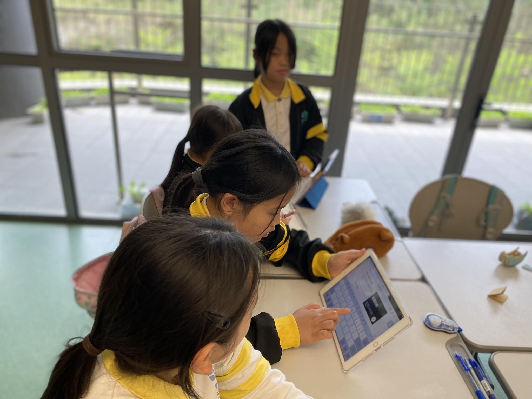 圖三：運用Raphael ai，快速對綠色建築概念建行模擬.jpg