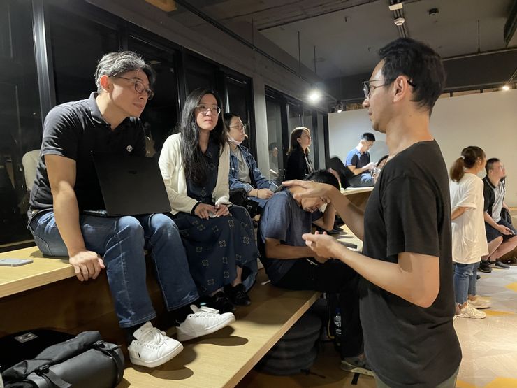 Young 與九典建築事務所的夥伴交流