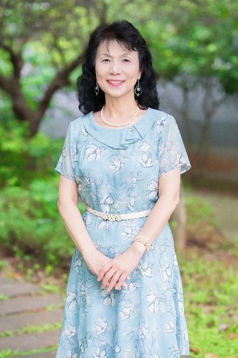 游淑珍校長