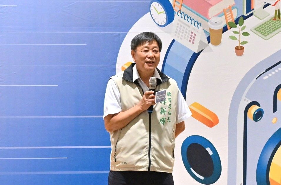 臺南市政府教育局鄭新輝局長高瞻遠矚，率先全國推動PBL 探究教學從國小高年級扎根，要為臺南孩子擘畫未來的無限可能。